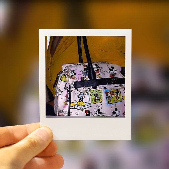 Mickey Mouse purse - Picture 8 of 15